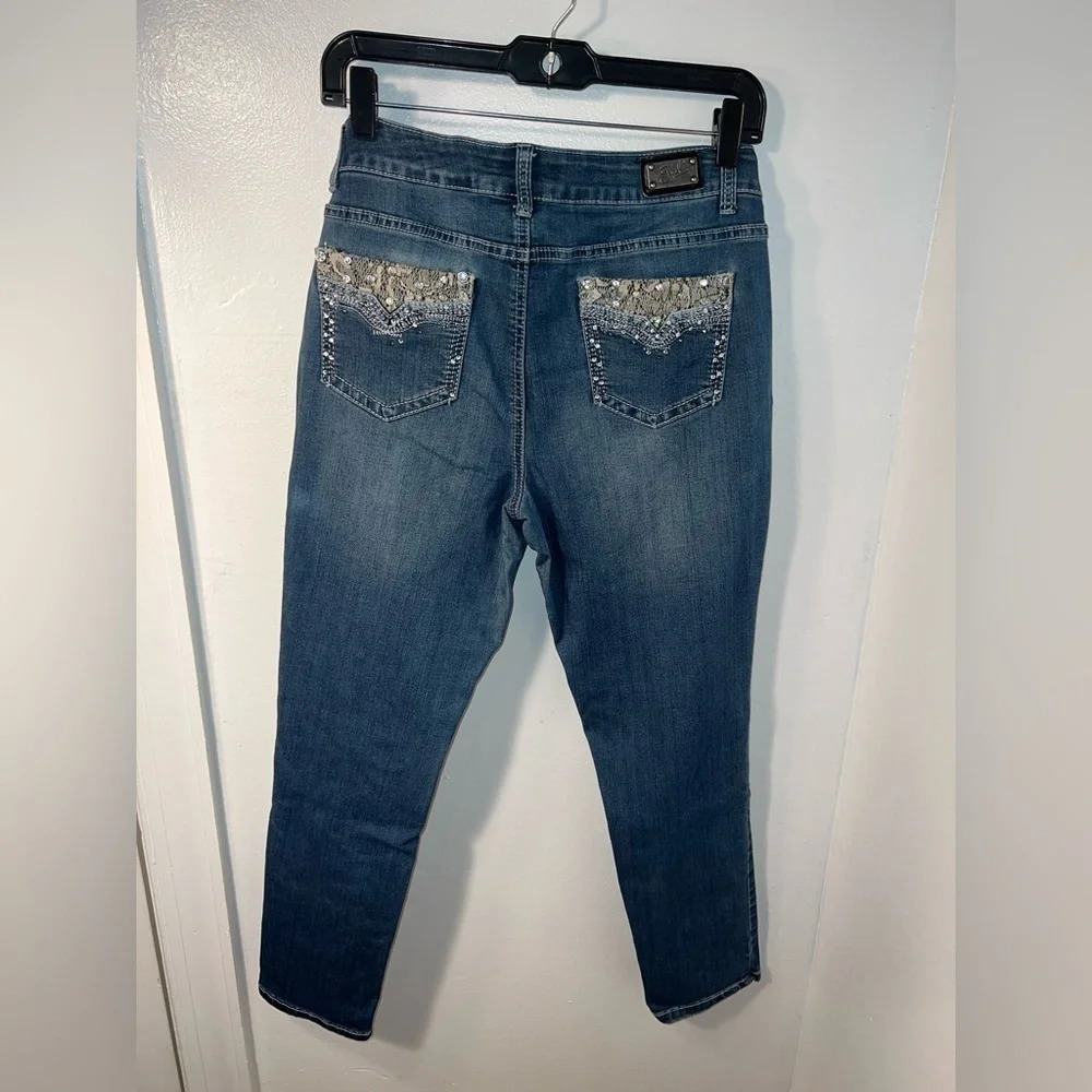 Earl Jeans, 8 mid rise skinny ankle. Embellished jeweled studs pockets - Picture 3 of 10